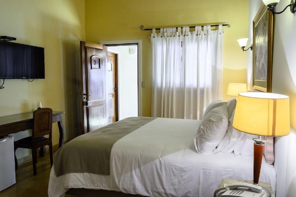 La Casona Hotel Boutique (Fernando de la Mora)